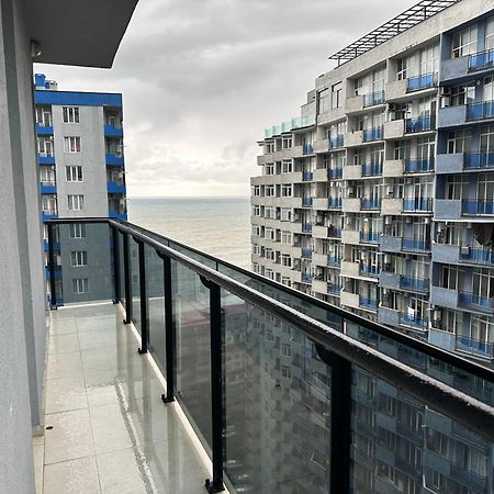 Horizon Batumi Aparthotel Bagian luar foto