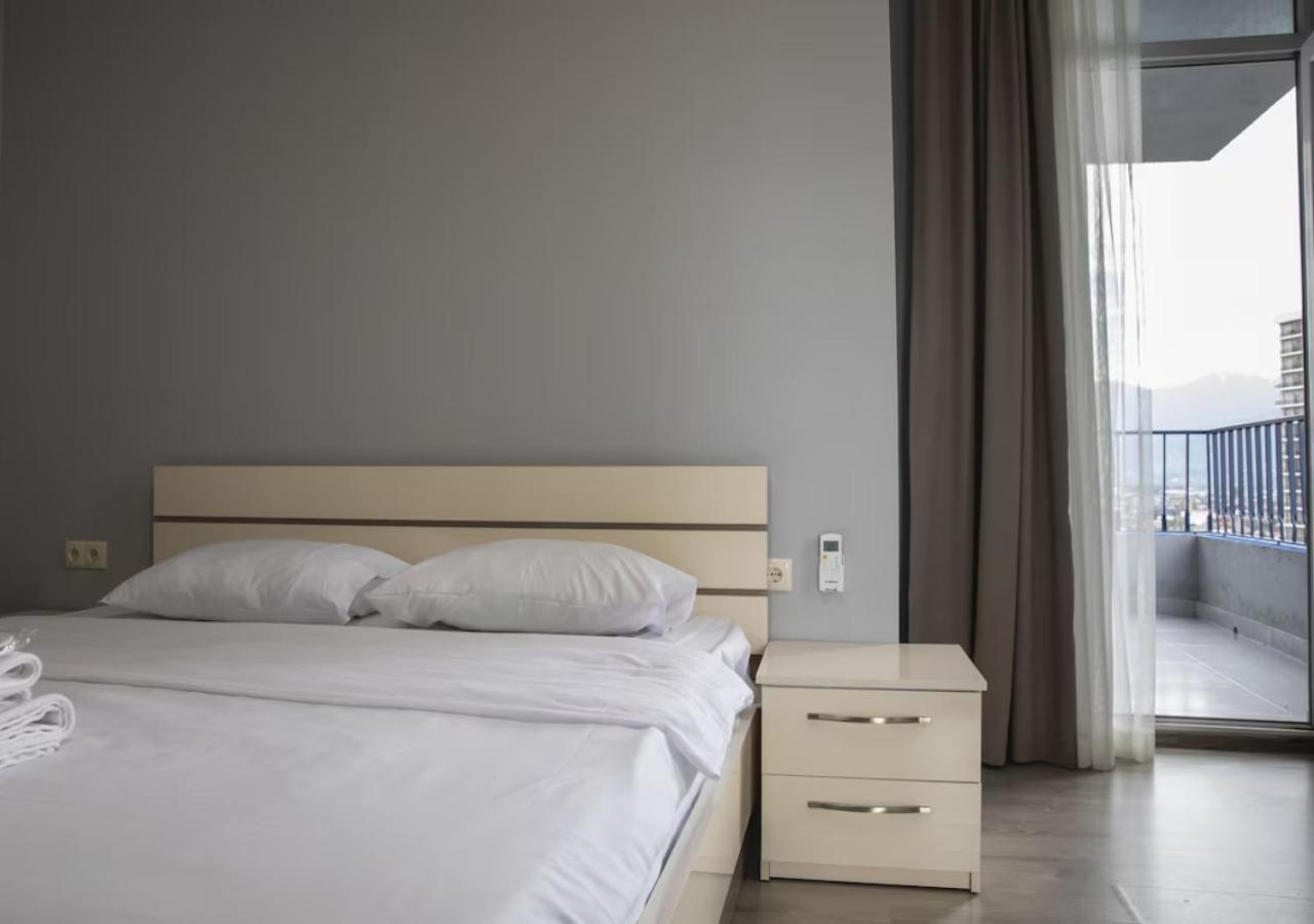 Horizon Batumi Aparthotel Bagian luar foto